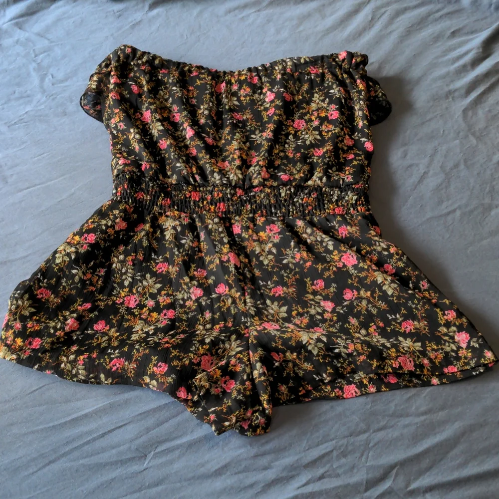 Strapless Floral Romper, Small, Fire Los Angeles - Picture 5 of 5